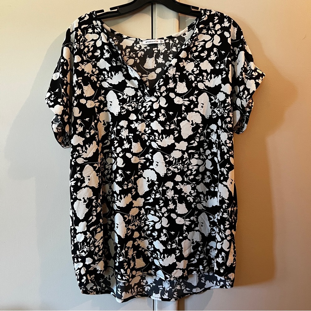 Staccato Black & White Blouse